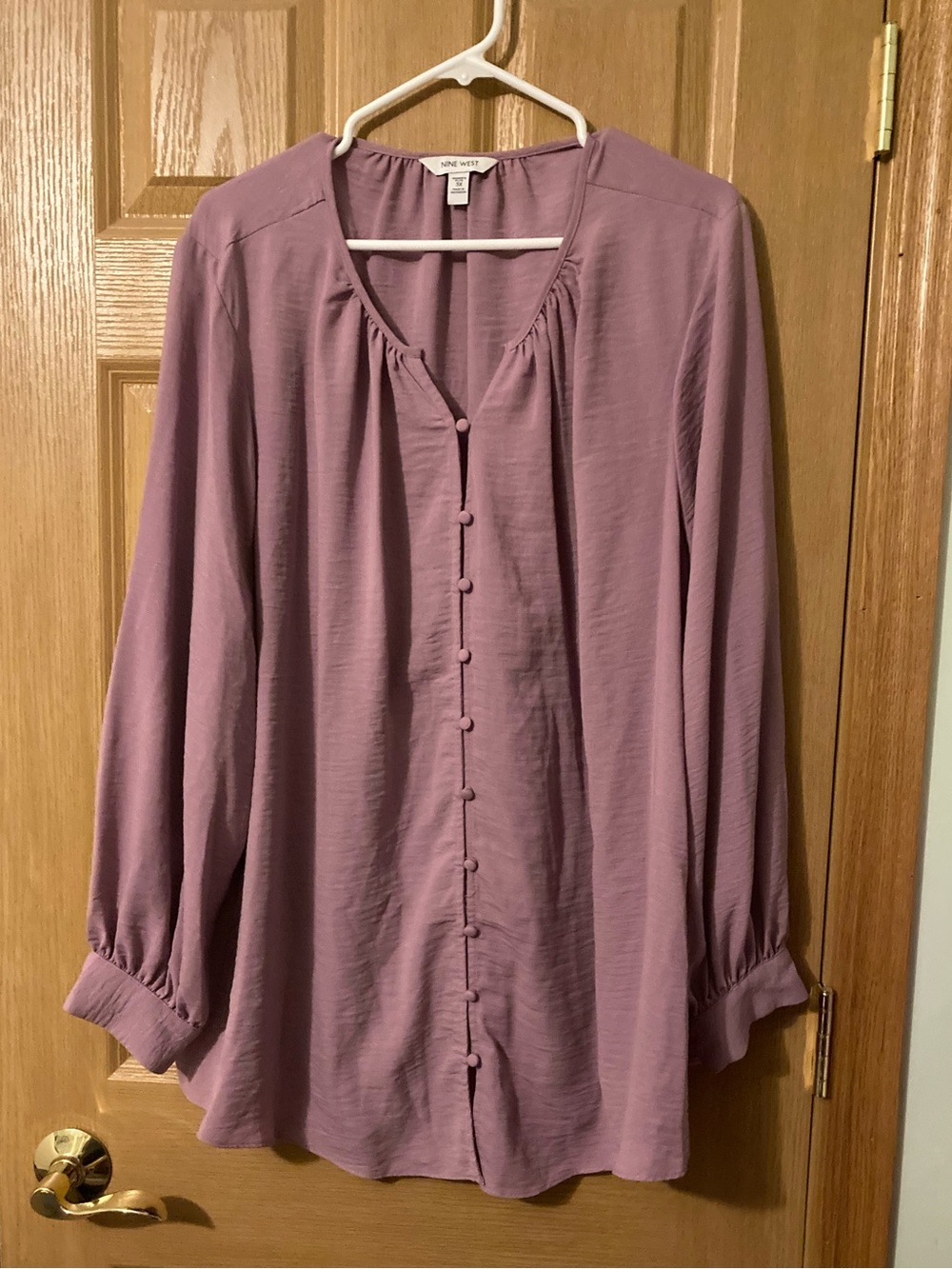 Women’s Blouse